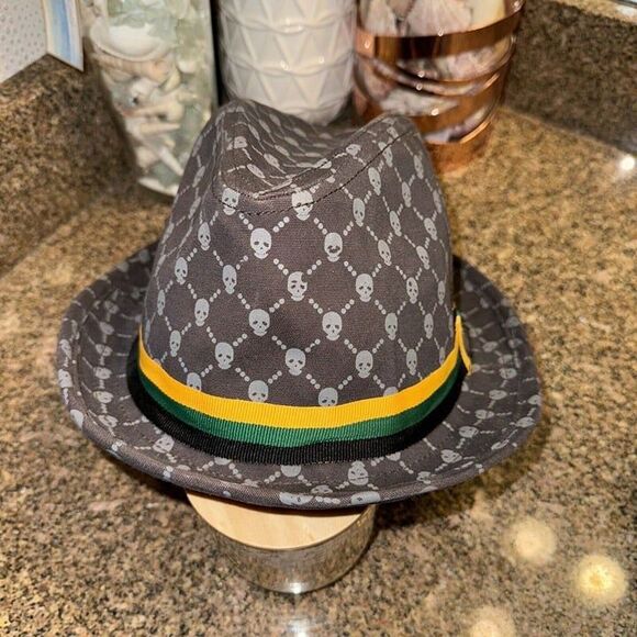 Other - Broner Gray brown skull pattern hat‎ men's L